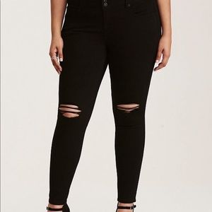 Torrid premium stretch black denim jean size 10